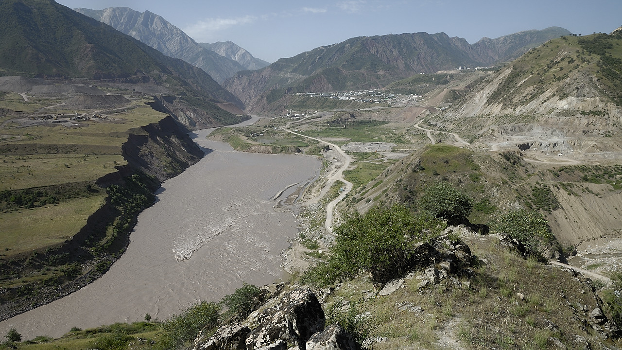 100715-04.jpg - D'Obigarn � Komsomolabad (Nurobod)