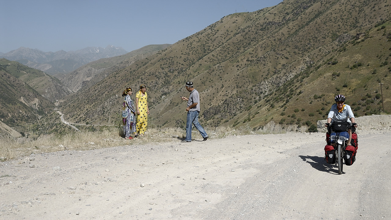 100715-06.jpg - D'Obigarn � Komsomolabad (Nurobod)