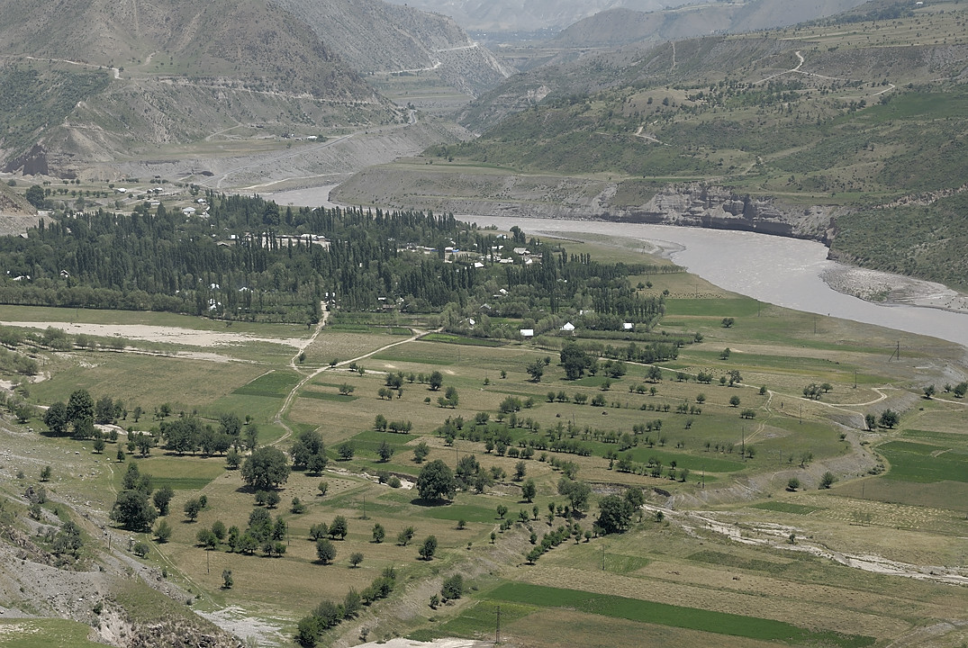 100715-16.jpg - D'Obigarn � Komsomolabad (Nurobod)