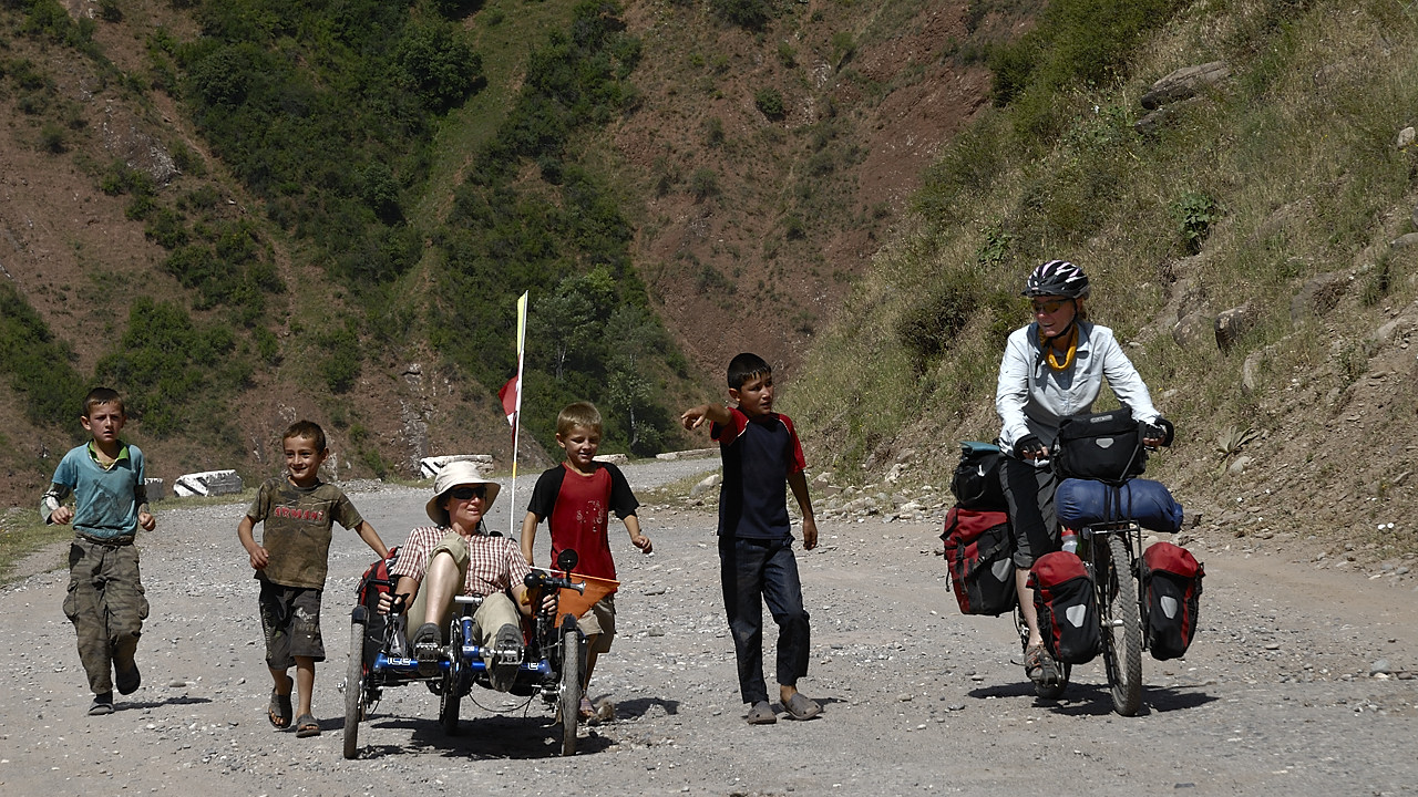 100717-21.jpg - Comit� d'accueil, Childara