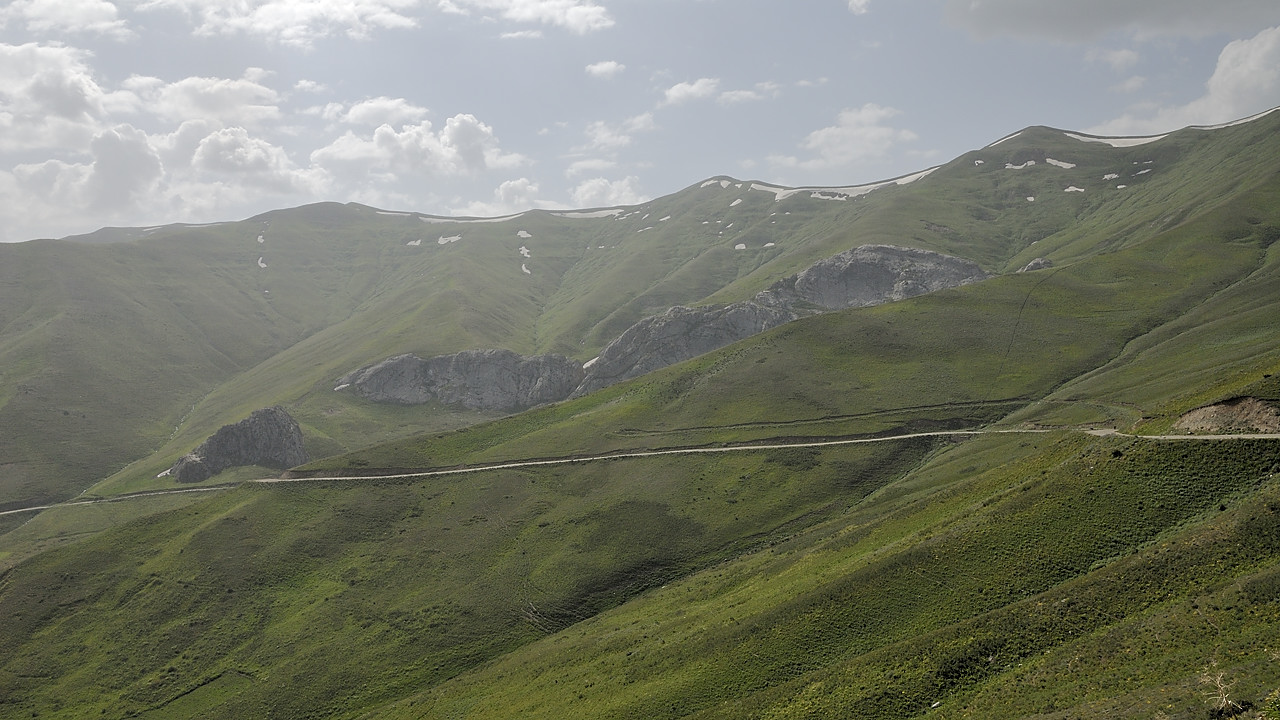 100719-08.jpg - Mont�e de Safendoron au Saghirdasht Pass