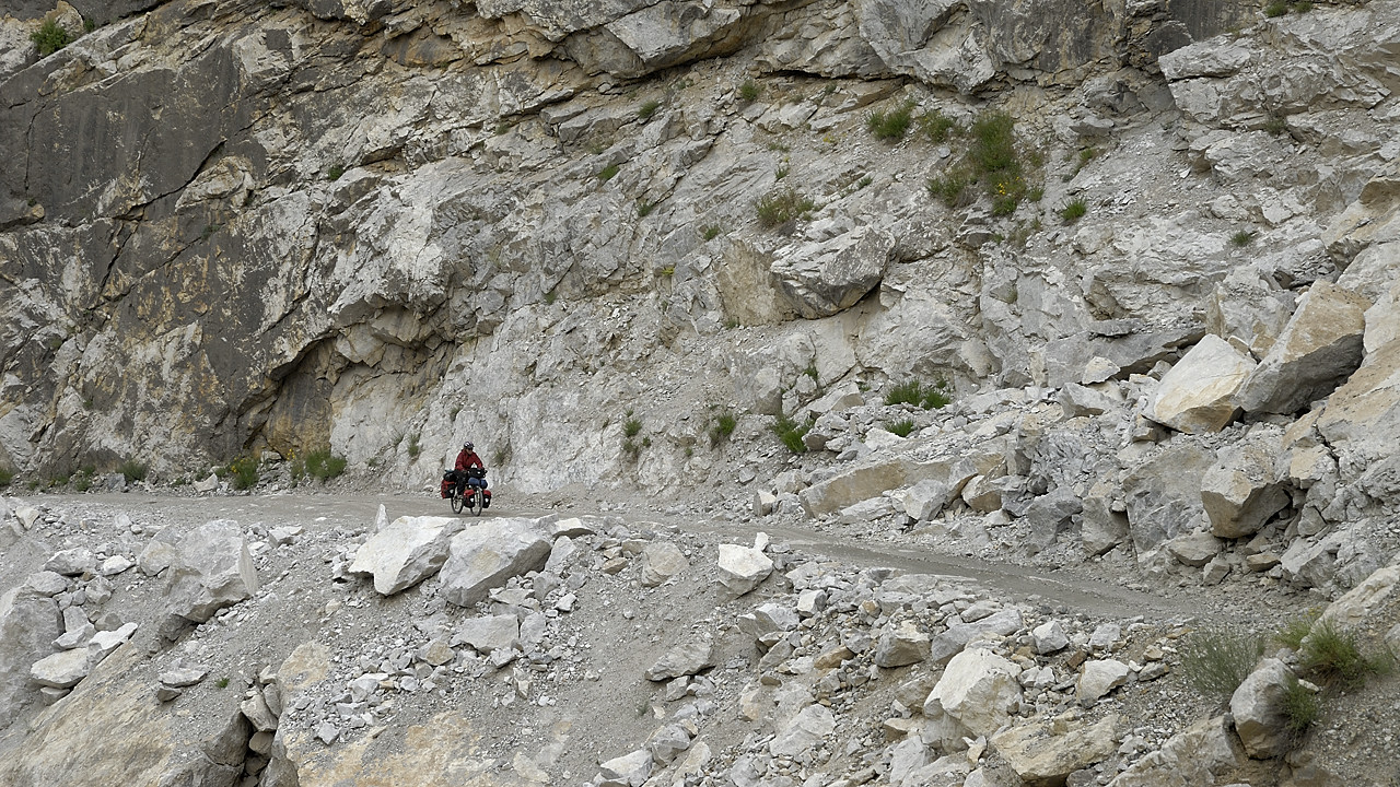 100719-16.jpg - Descente du Saghirdasht Pass vers Kala i Khum