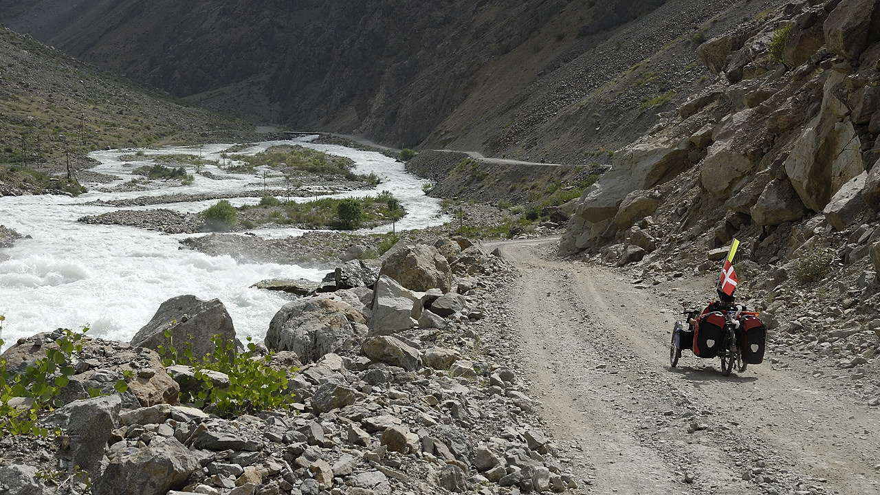 100719-28.jpg - Descente du Saghirdasht Pass vers Kala i Khum