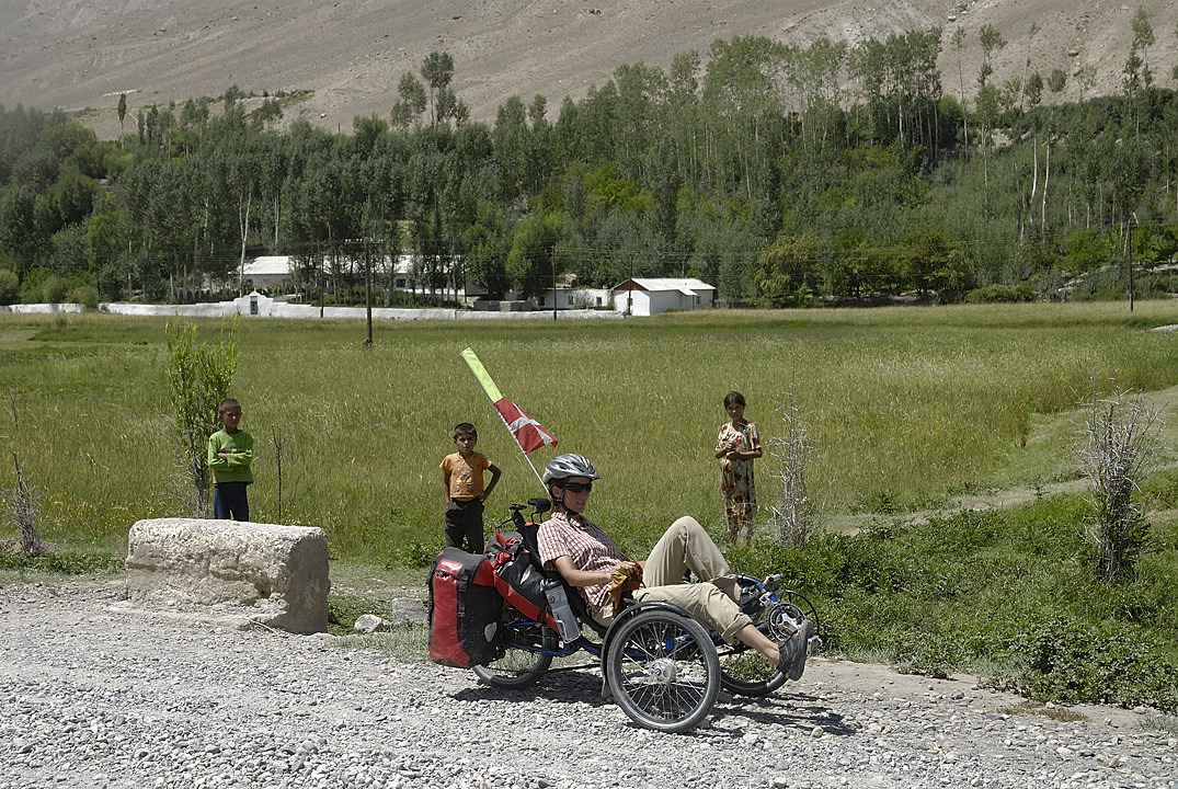 100812-06.jpg - De Shitkharv � Langar, arriv�e � Vrang