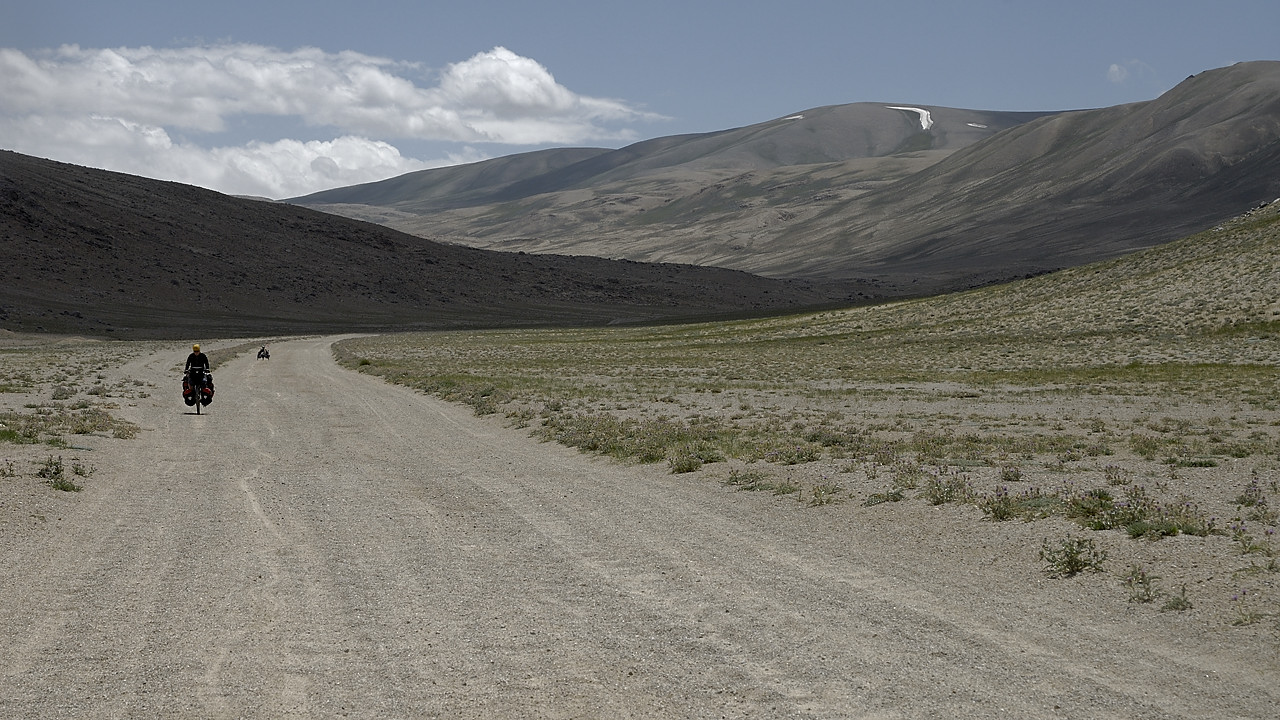 100815-11.jpg - Descente du Khargush Pass