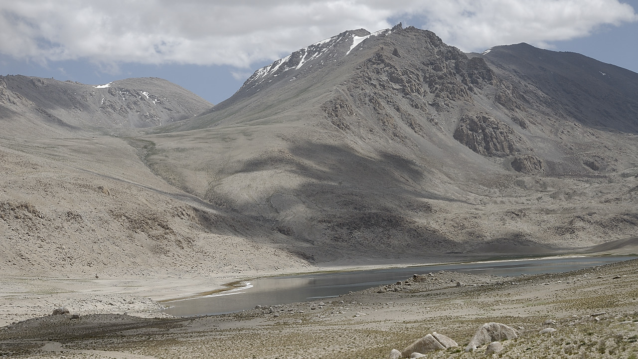 100815-20.jpg - Descente du Khargush Pass