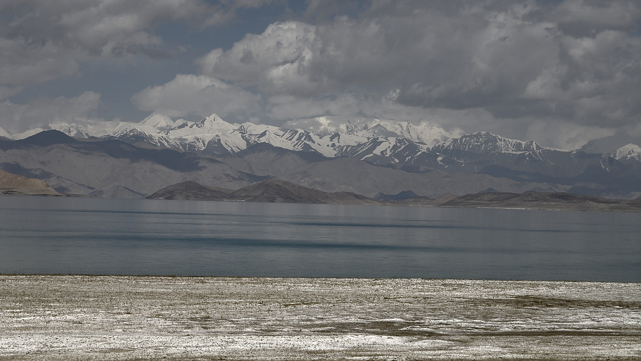 100821-04.jpg - Lac Karakul, Alai Range (massif du Pic Lenine)