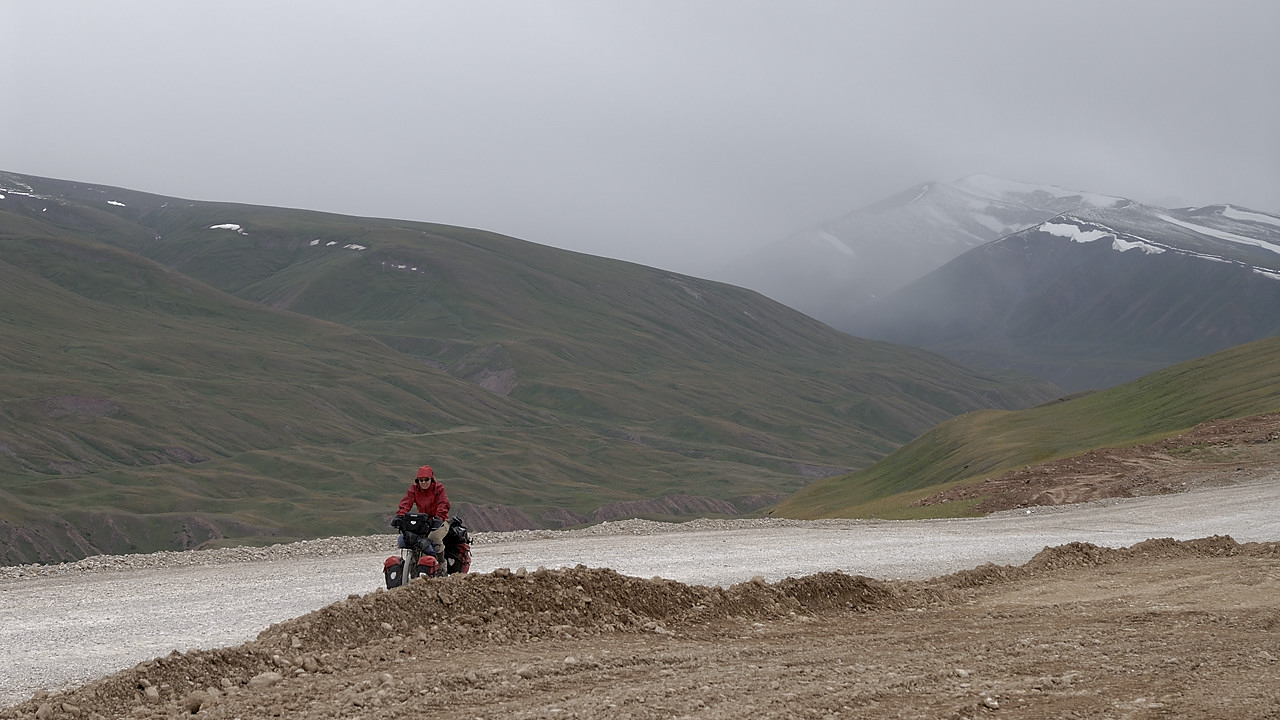 100826-18.jpg - Route en construction