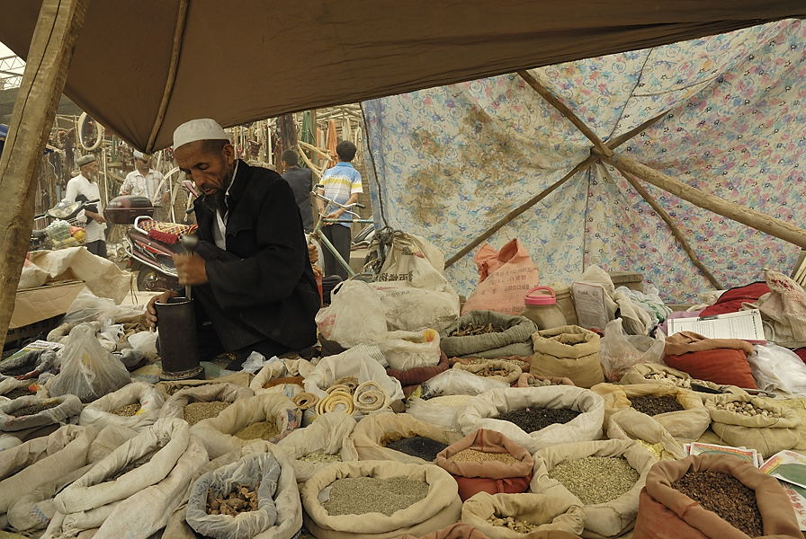 _PPB9608.jpg - Kashgar : march� aux bestiaux