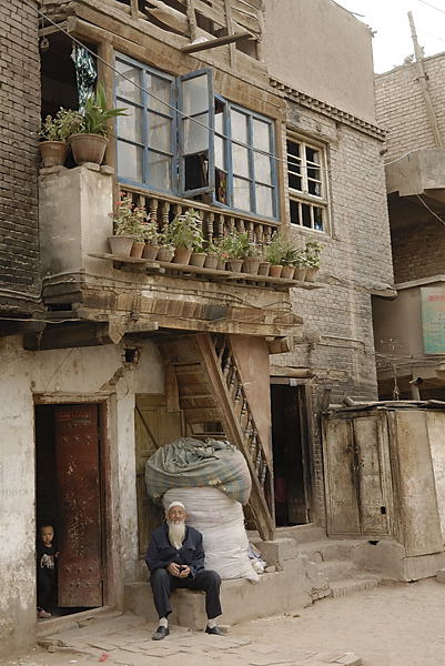 _PPB9667.jpg - Kashgar : dans lavieille ville ouighoure
