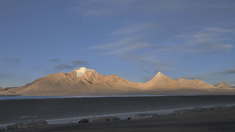 _PPB0275.jpg - Tiielong, Le Sirungo (6550 m)