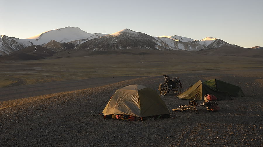 _PPB0341.jpg - Bivouac au Lungmo Tso