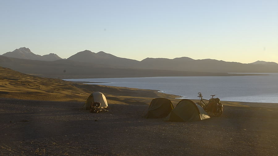 _PPB0344.jpg - Bivouac au Lungmo Tso