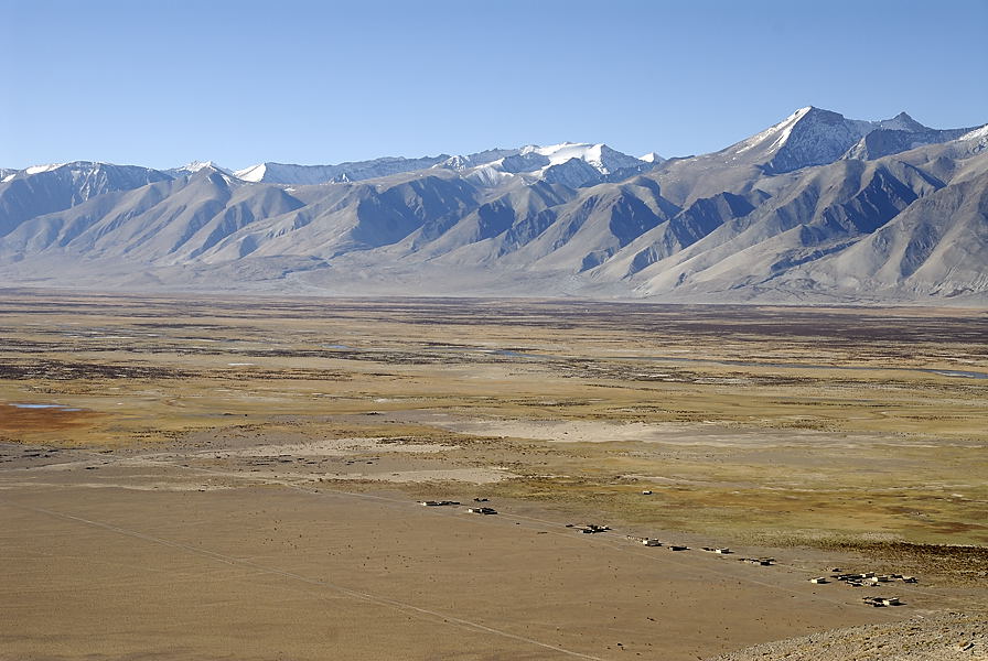 _PPB0629.jpg - Vall�e de la Gar Tsangpo qui rejoint l'Indus : le Ladakh est � 2 pas... presque !