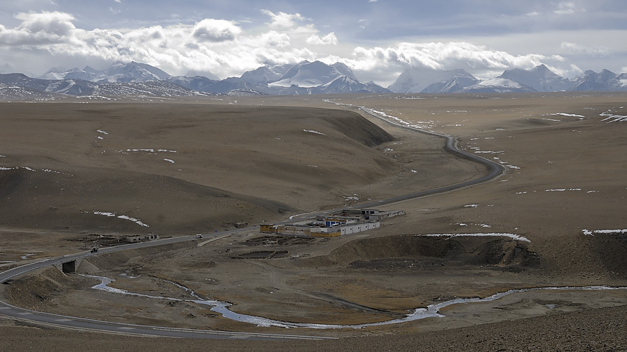 _PPB1390.jpg - Entre le Thong La et le Lalung La