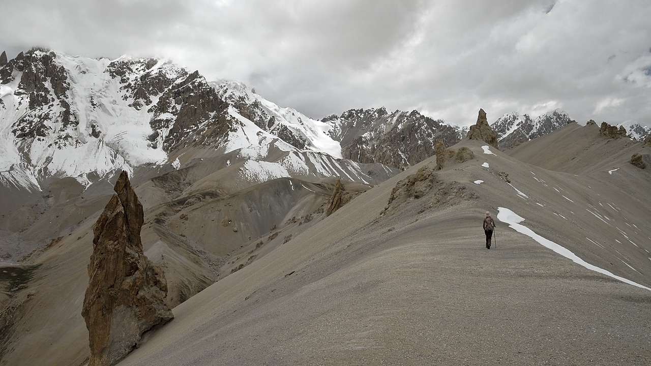 120810-123217.jpg - Arête en direction du sommet 5024 m