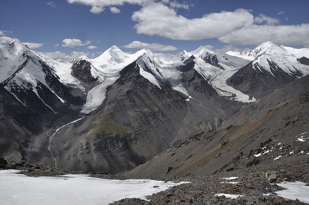120819-114517.jpg - Traversée sur le Chafchingol Pass