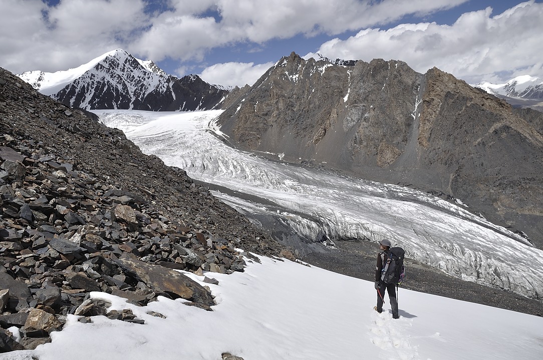 120819-124041.jpg - Descente côté Nord du Chafchingol