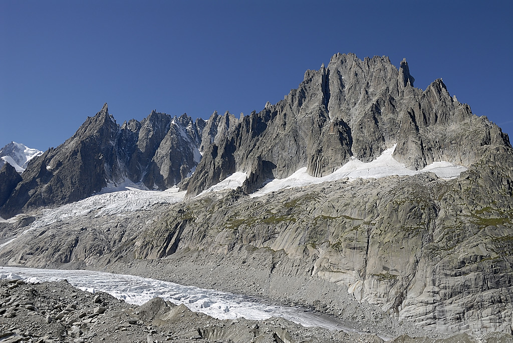 070909-41.jpg - Envers des Aiguilles