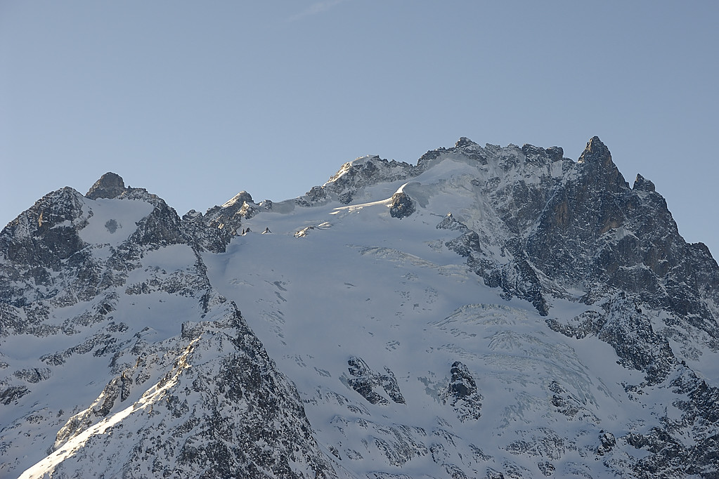 080120-01.jpg - La Meige