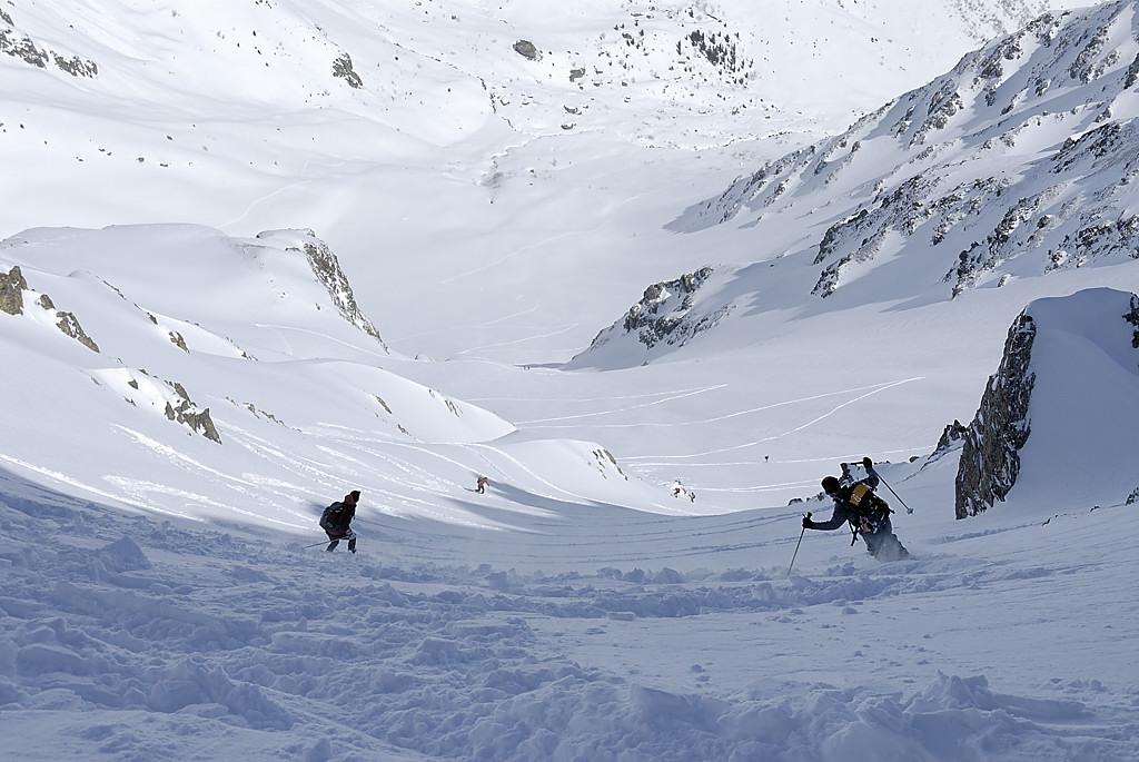 080329-10.jpg - Premiers virages