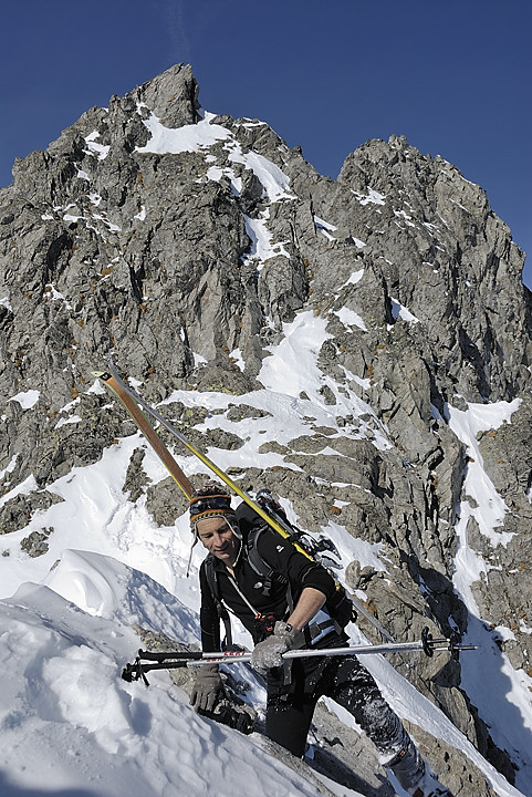 090131-15.jpg - Arrive  la Brche entre le Grand Crozet et le Clocher du Frne