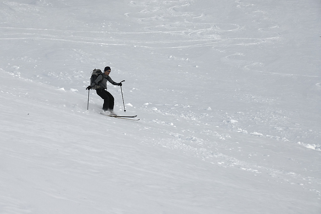 090131-18.jpg - Neige un peu souffle, mais bon ski