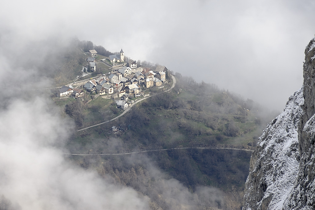 090418-08.jpg - Villard Notre Dame