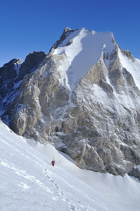 090505-04.jpg - Aiguille de l'Epna