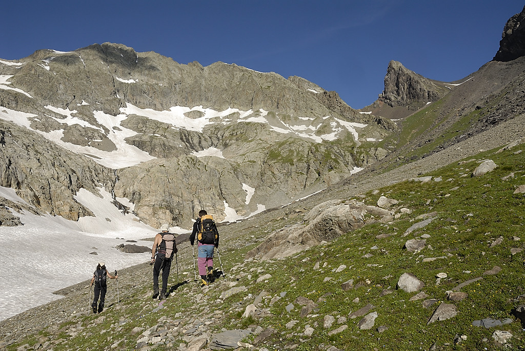 090628-05.jpg - Col de Lauplat, Aiguille Rousse, Col de Clapouse