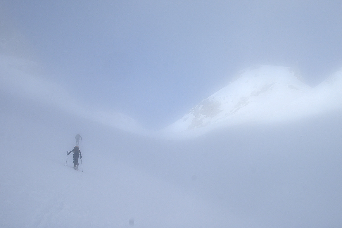 100207-05.jpg - Sortie de la mer de nuage