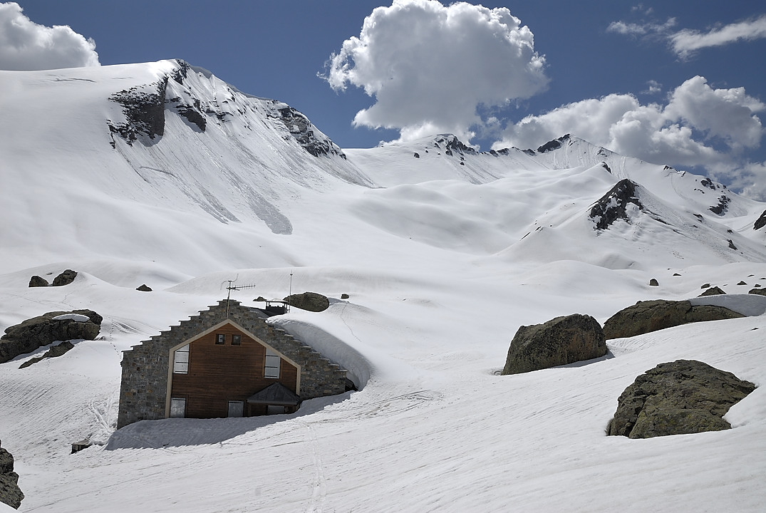 100523-14.jpg - Refuge de Vallonpierre