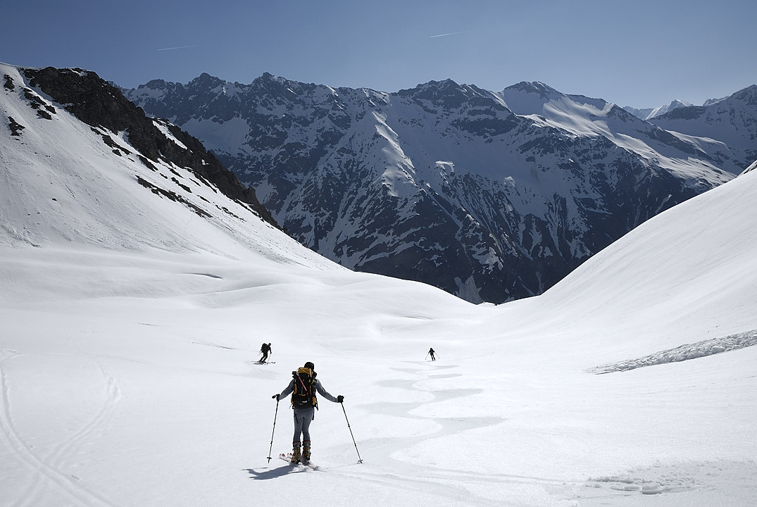 100524-19.jpg - Descente dans le vallon de la Valette