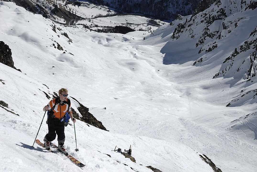 110206-03.jpg - Justin sous le sommet