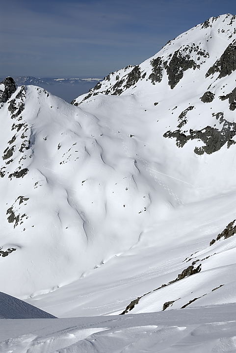 110305-03.jpg - Col de l'Aigleton depuis la mont�e � la Belle Etoile