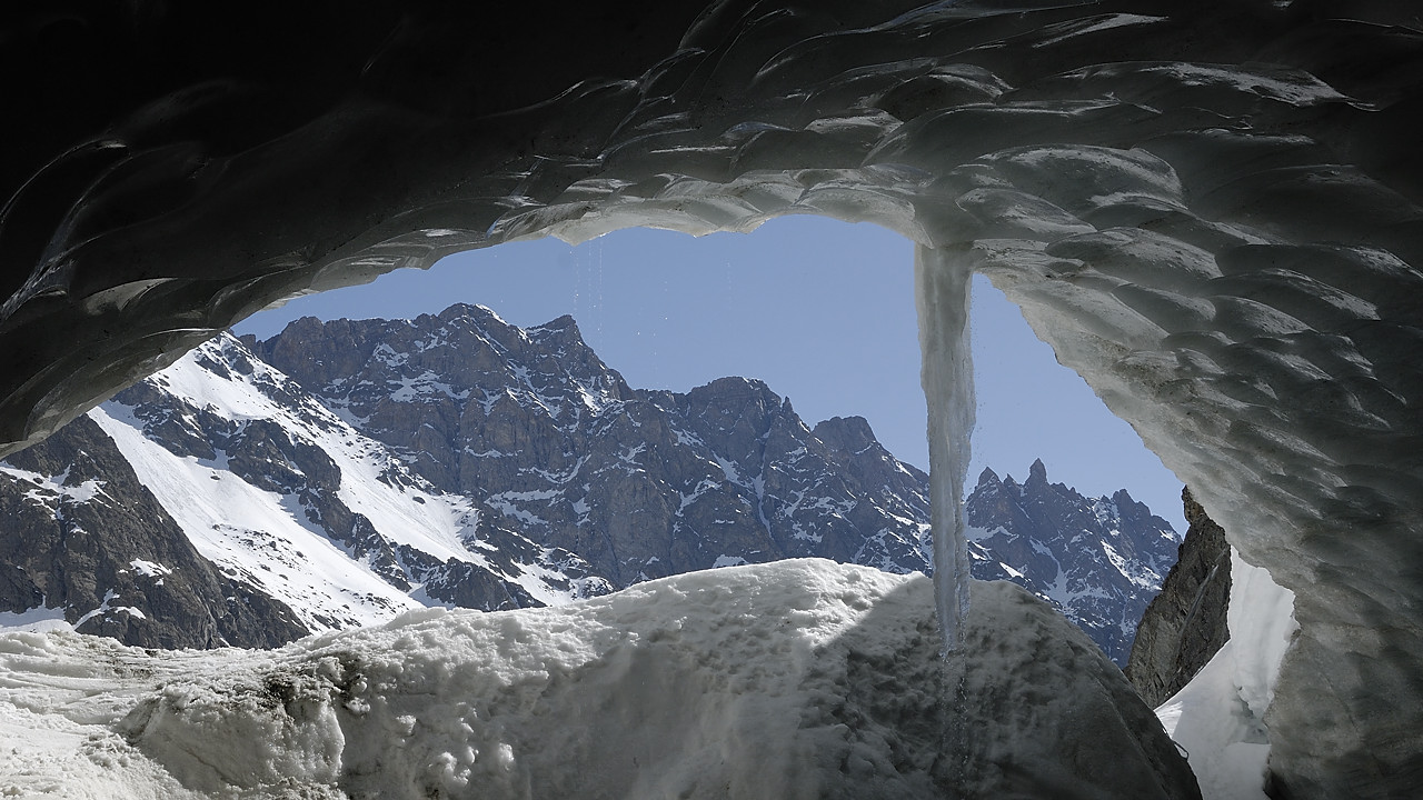 110409-30.jpg - Sous le Glacier Noir