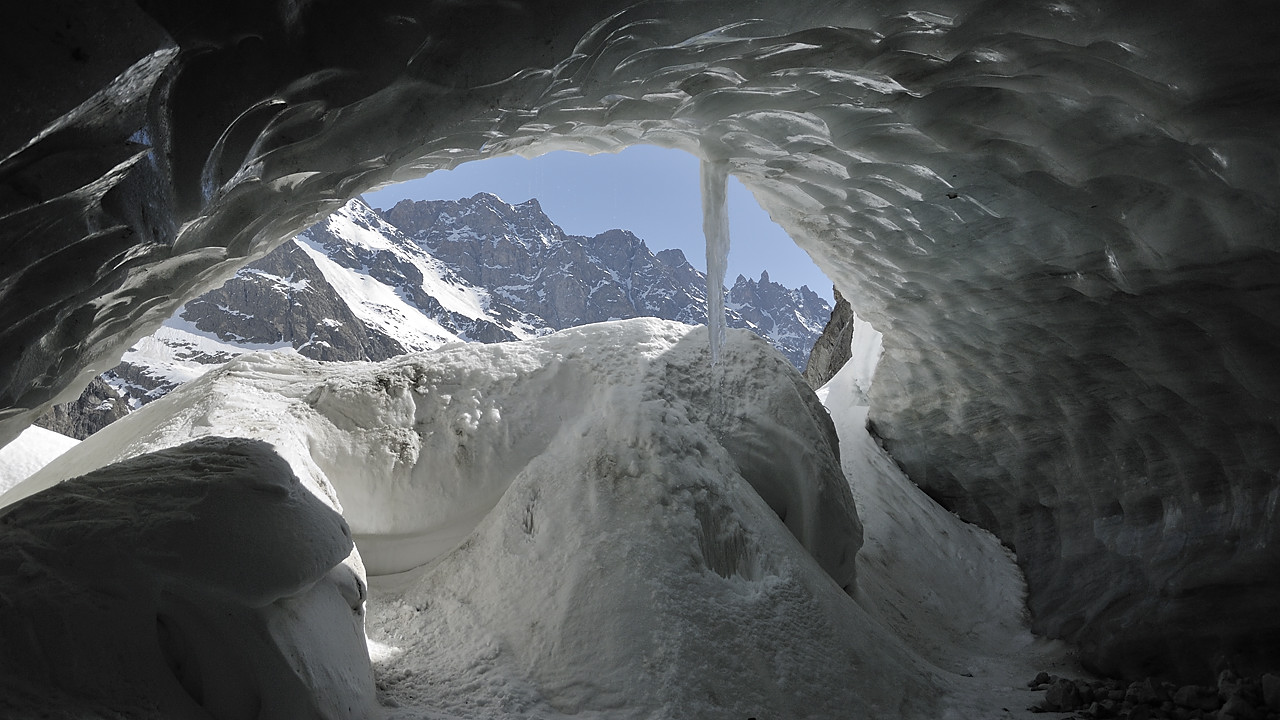110409-31.jpg - Sous le Glacier Noir