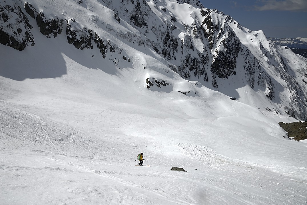 120317-123304.jpg - Descente sur le refuge de l'Oule