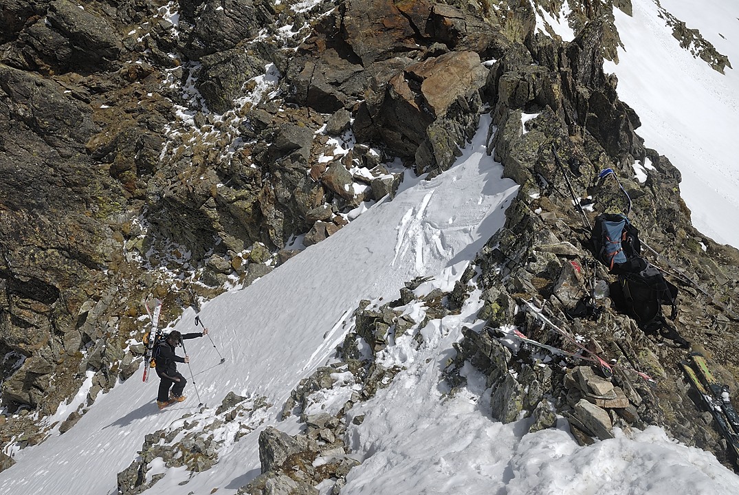 120517-122625.jpg - Remont�e au Col de l'Agnelin