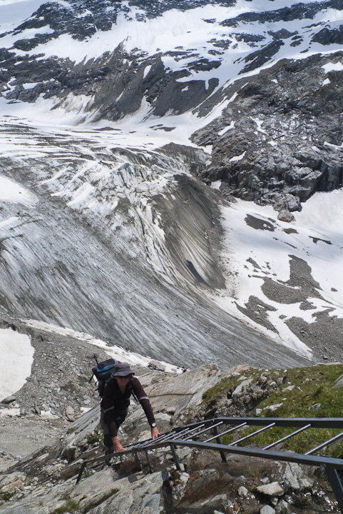120616-145932.jpg - Mont�e au refuge des Conscrits