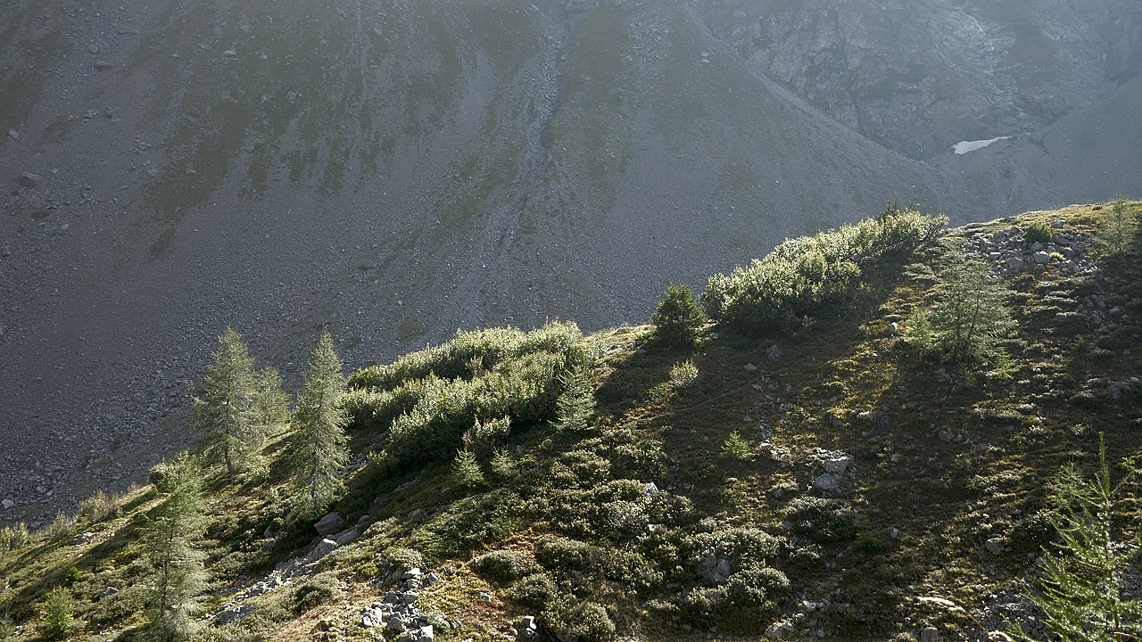 120908-111122.jpg - Au dessus de la cabane de la Selle