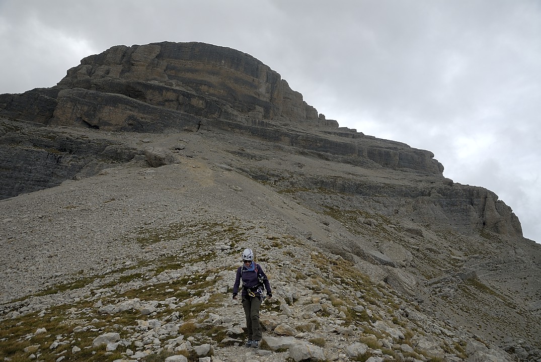 120923-162640.jpg - Descente de l'Obiou, premi�re chati�re