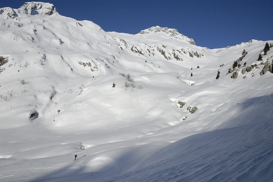 130316-080913.jpg - Montée en direction des Frettes