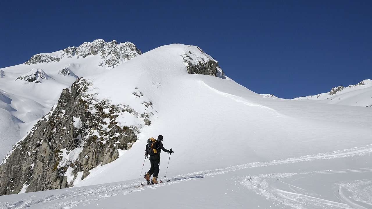130316-084802.jpg - Montée en direction des Frettes