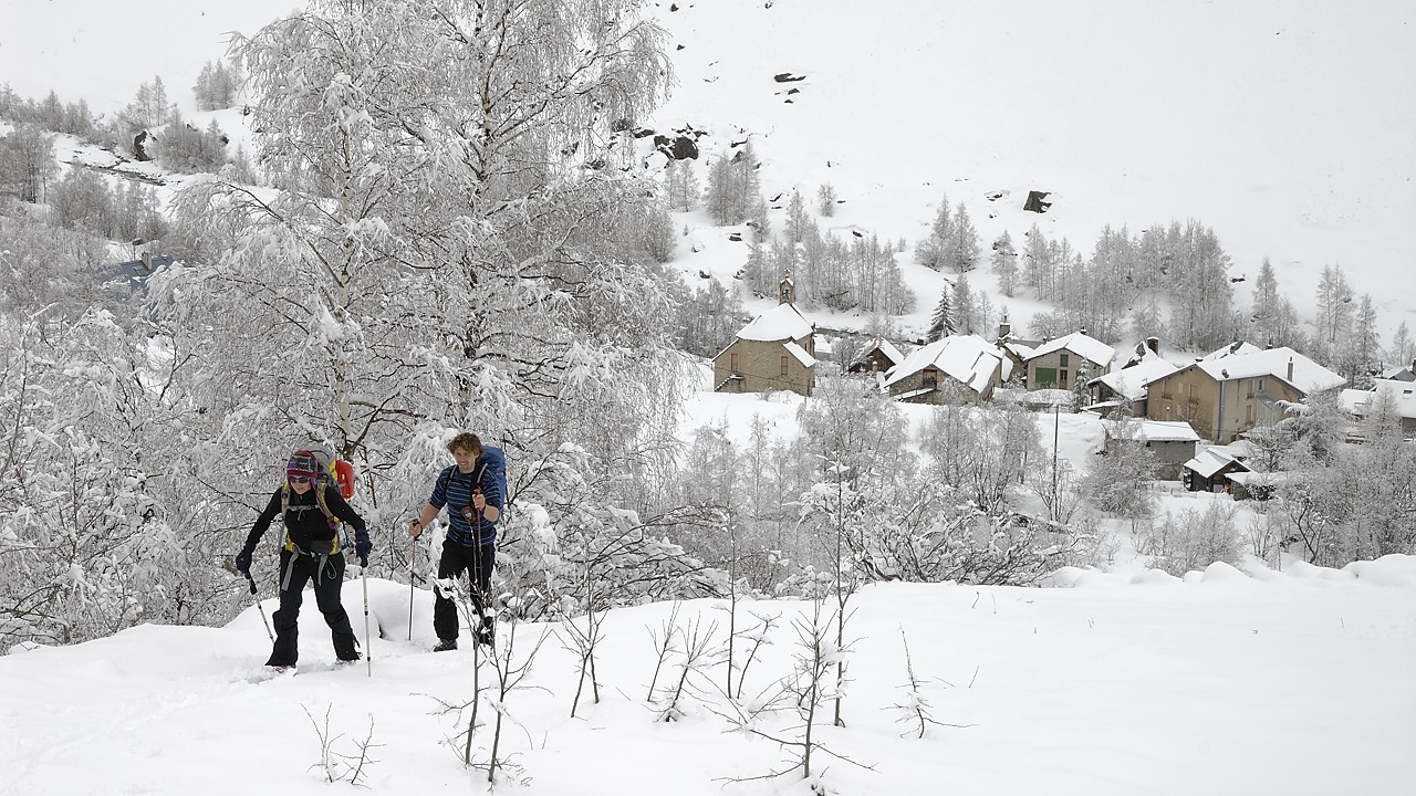 130420-144454.jpg - Départ de la Bérarde : c'est l'hiver