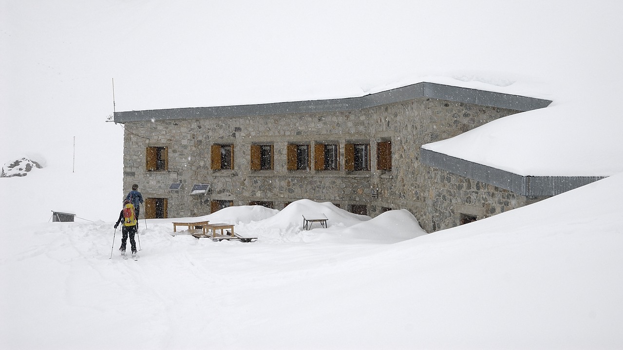 130420-165857.jpg - Arrivée au refuge du Chatelleret