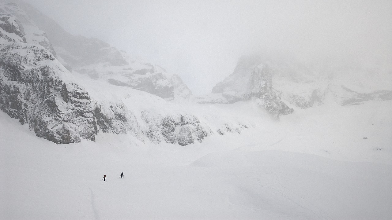 130421-072846.jpg - La brèche se dégage