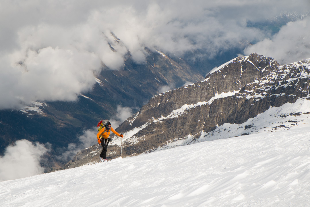 130510-105607.jpg - Jonction entre le glacier du Laveciau et le glacier du Grand Paradis
