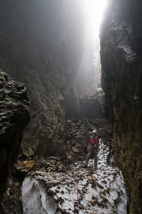 130921-145611.jpg - A l'intérieur de la faille