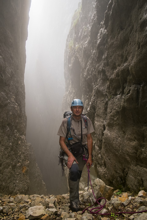 130921-153606.jpg - A l'intérieur de la faille